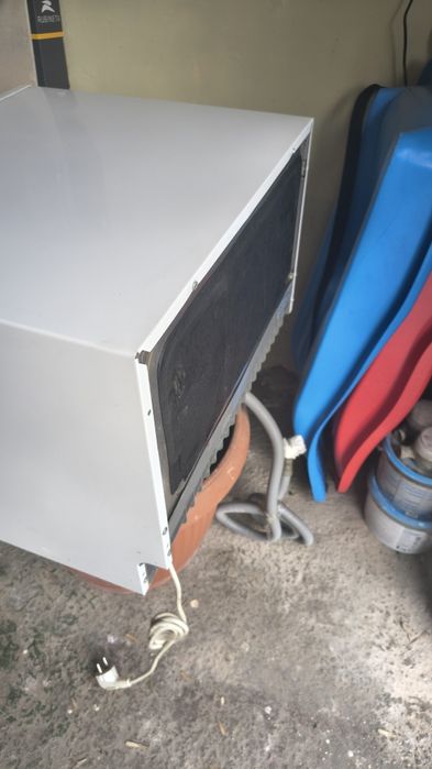 Masina de spalat vase Candy - compacta, marime mica, sub lavoar