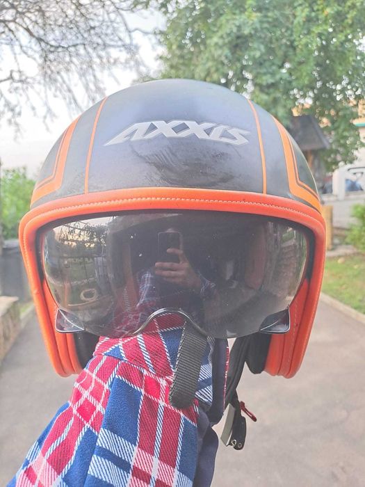 2 casti motociclete  SNAKE si AXXIS - 1300 Ron impreuna