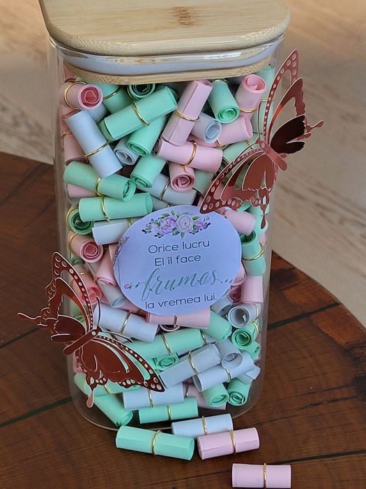 Borcan cu 330 versete biblice