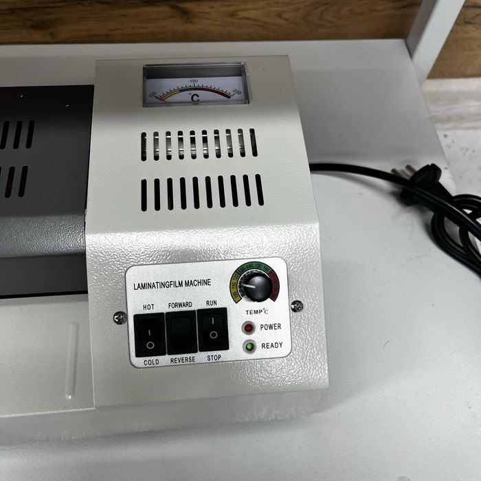 Laminator Yl-320