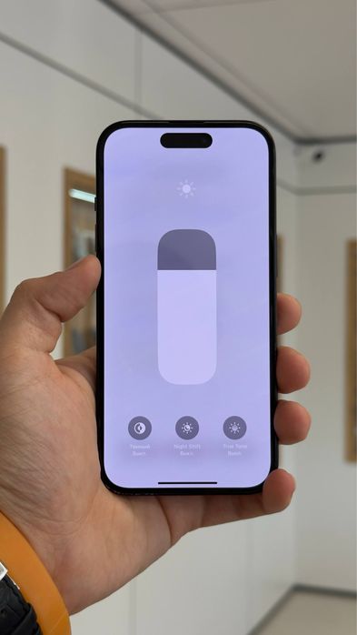 iPhone 15 | 256 GB