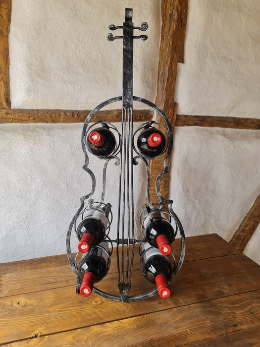 Стойка за вино от ковано желязо