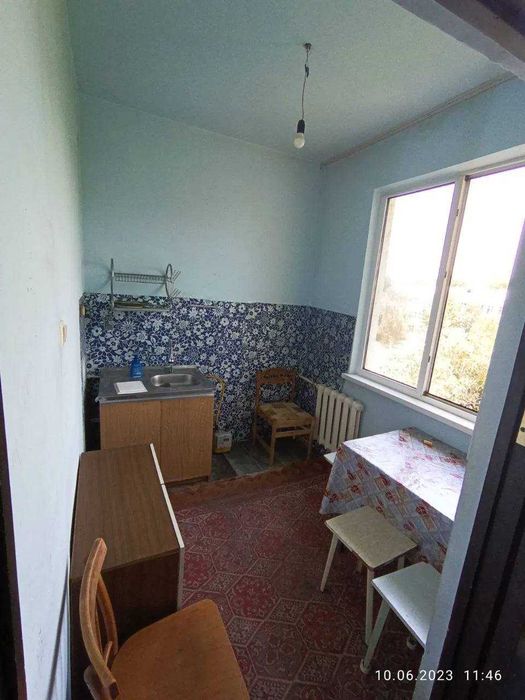 Продаю квартиру.1\4\4 Феруза 1 ,эко базар,Чимган,АКУШЕРСТВО