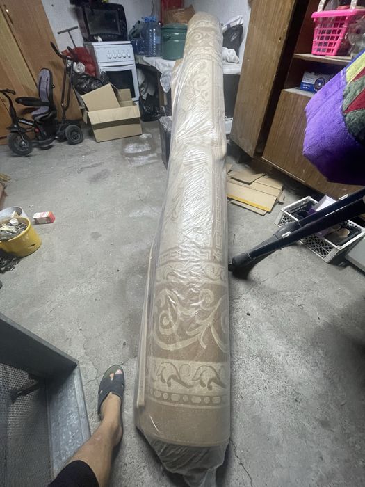 Продам ковер б/у размер 500*300