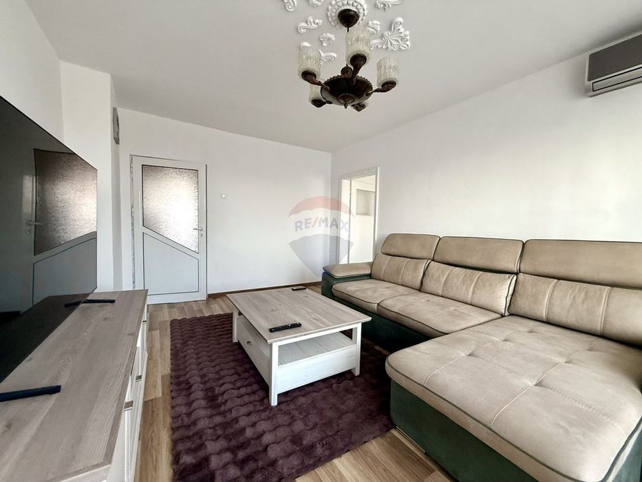 Продава се Тристаен апартамент в Варна, Цветен квартал - 80 кв.м за 1403 €/кв.м - Снимка #4