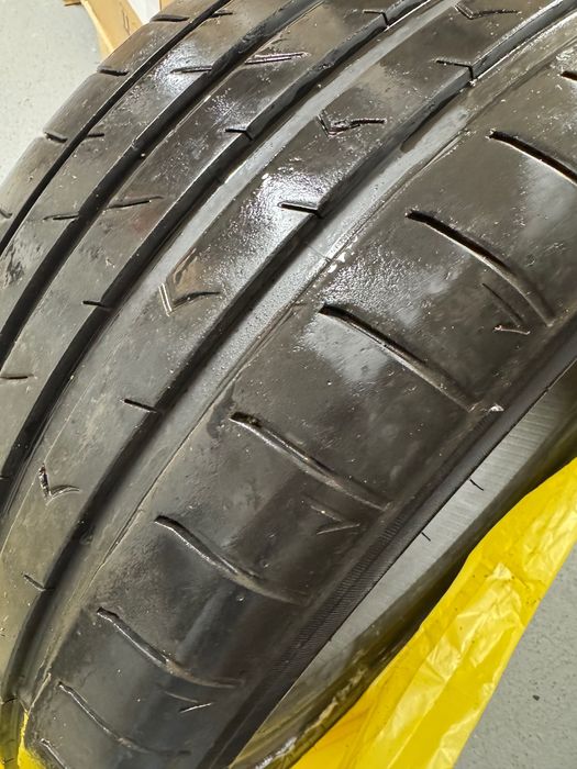 Летни гуми TOYO PROXES SPORT 2 -  245/45/19  102Y (цената е за 4 бр.)