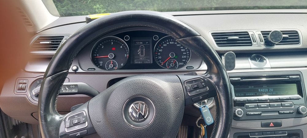 VOLKSWAGEN Passat 2014 — imagine 4