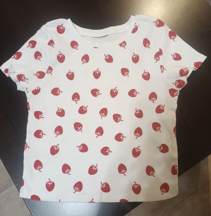 Дамски дрехи и обувки