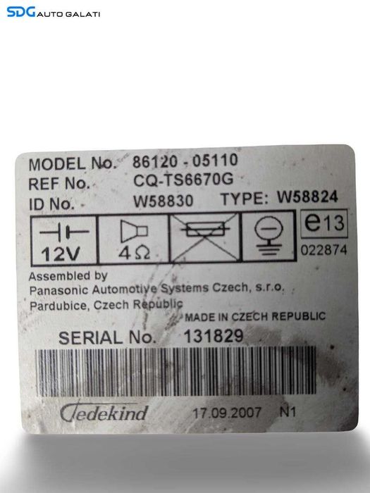 Casetofon Radio CD Player Toyota Avensis T25 2003 - 2009 Cod 86120-05110 [L9666]