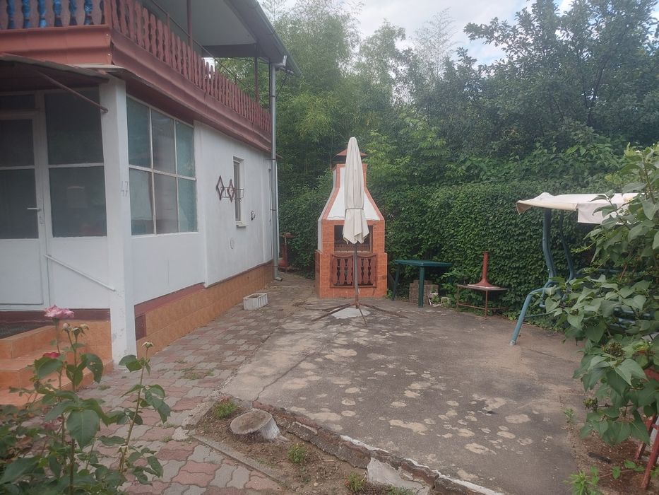 Inchiriez casa 3 insule