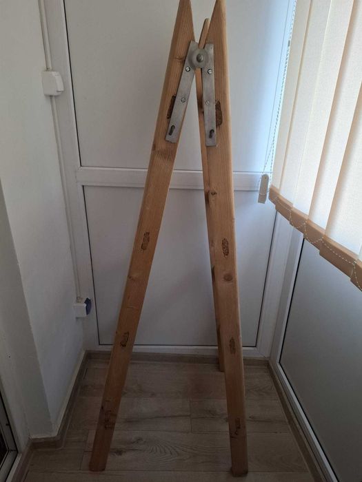 Scara lemn, pentru zugrav, dubla, 4 trepte, 150 cm