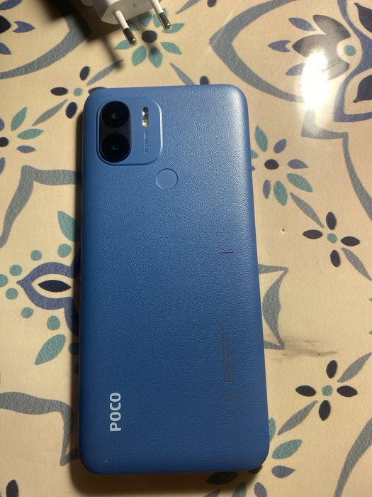 Телефон поко с51 64-2