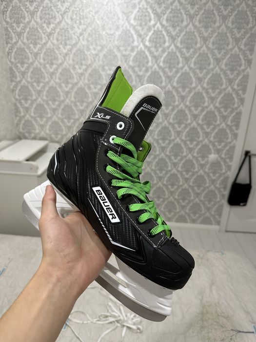 Коньки Bauer XLS 42.5