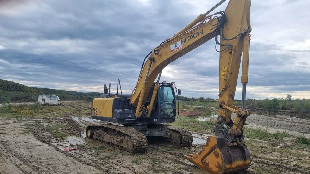 Excavator Hitachi ZX210