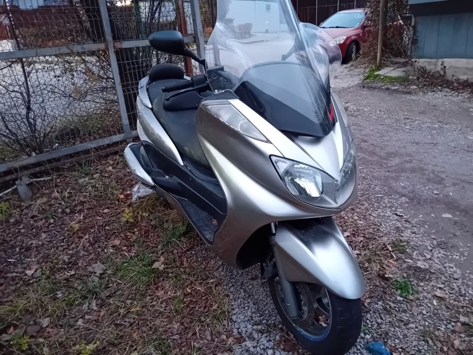 Скутер Ямаха Маджести 400