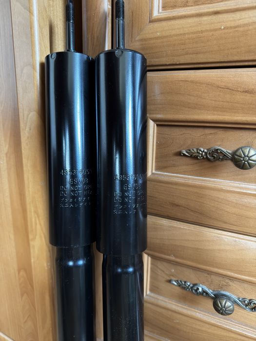 Амортизаторы на Prado 95 Toyota