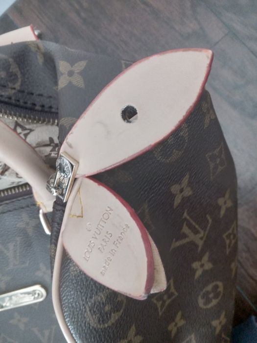 Geantă Louis Vuitton