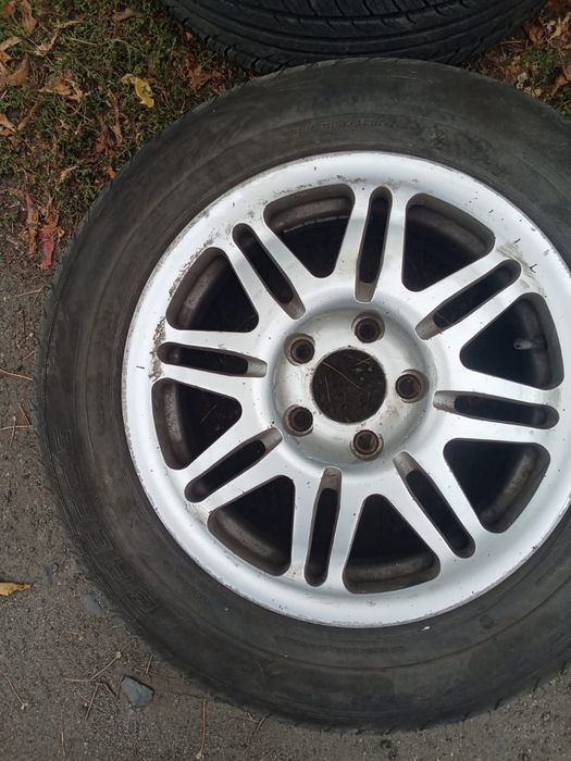 Продам титановые диски с шинами