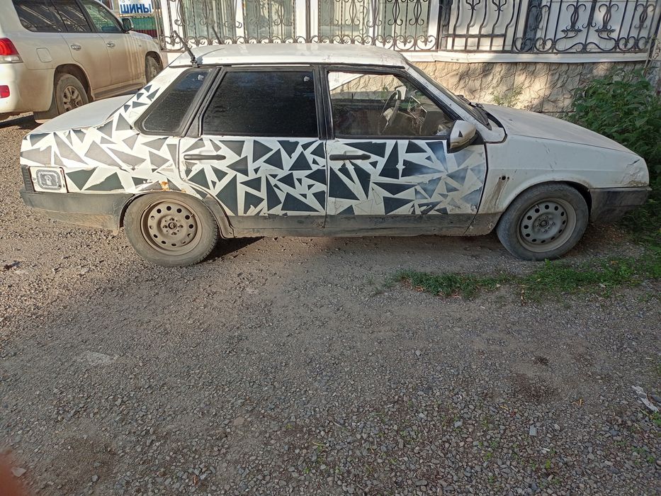 Продам машина 21099