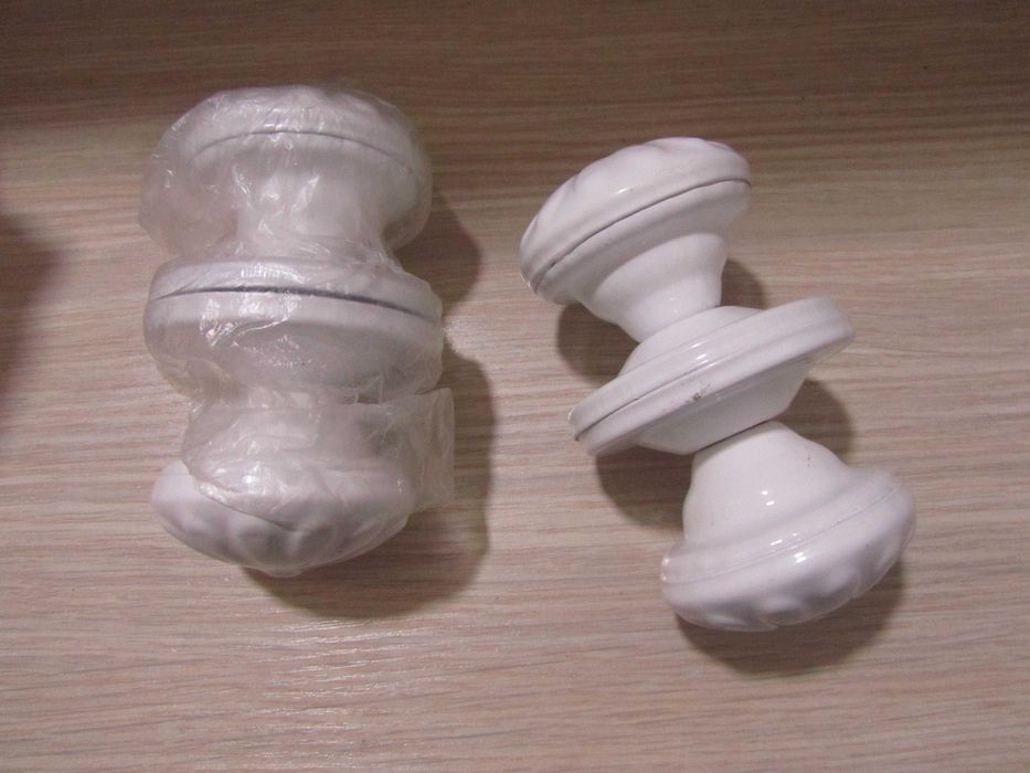 Продам ручку дверную !!!