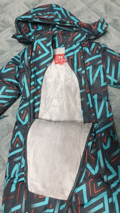 Продам зимний комбинезон