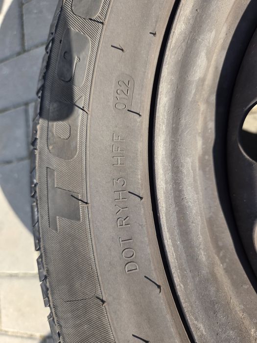 Set roți complete vară Ford Transit Connect – jante + anvelope 215/55 R16