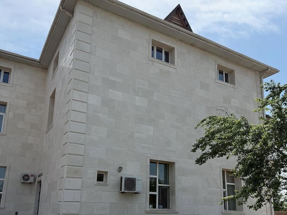 Лаймстоун травертин Иранский в Астане