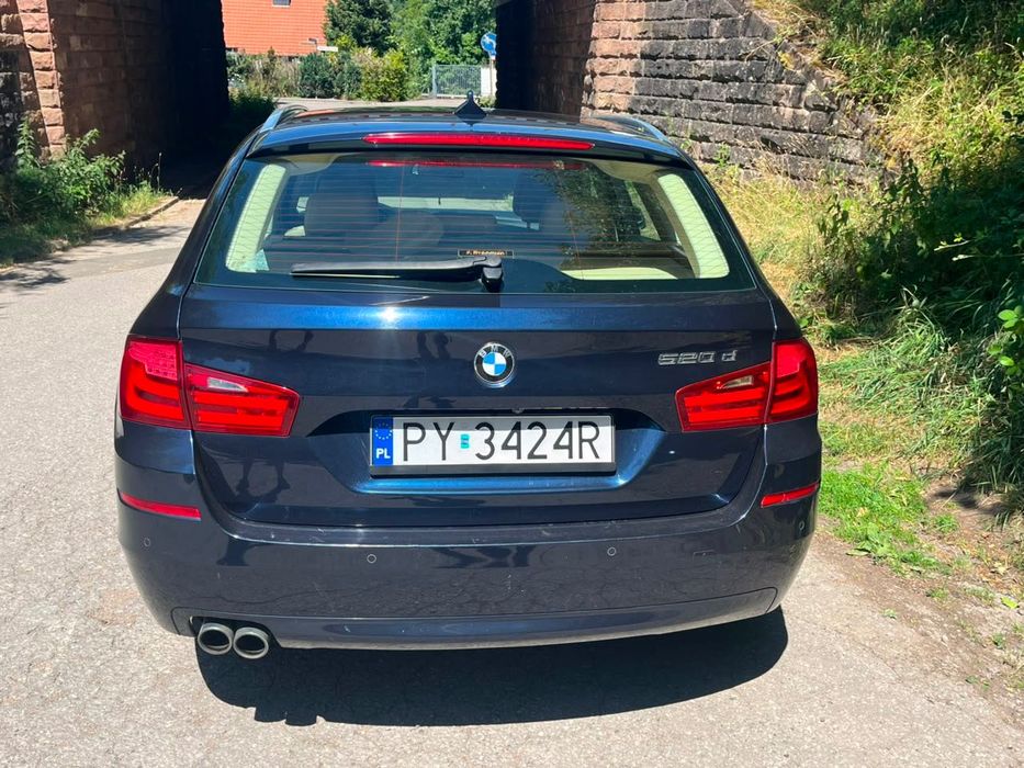 BMW 5 Series 2011 — imagine 2