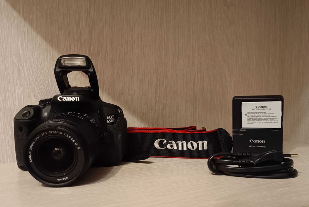Фотоаппарат Canon EOS 650D