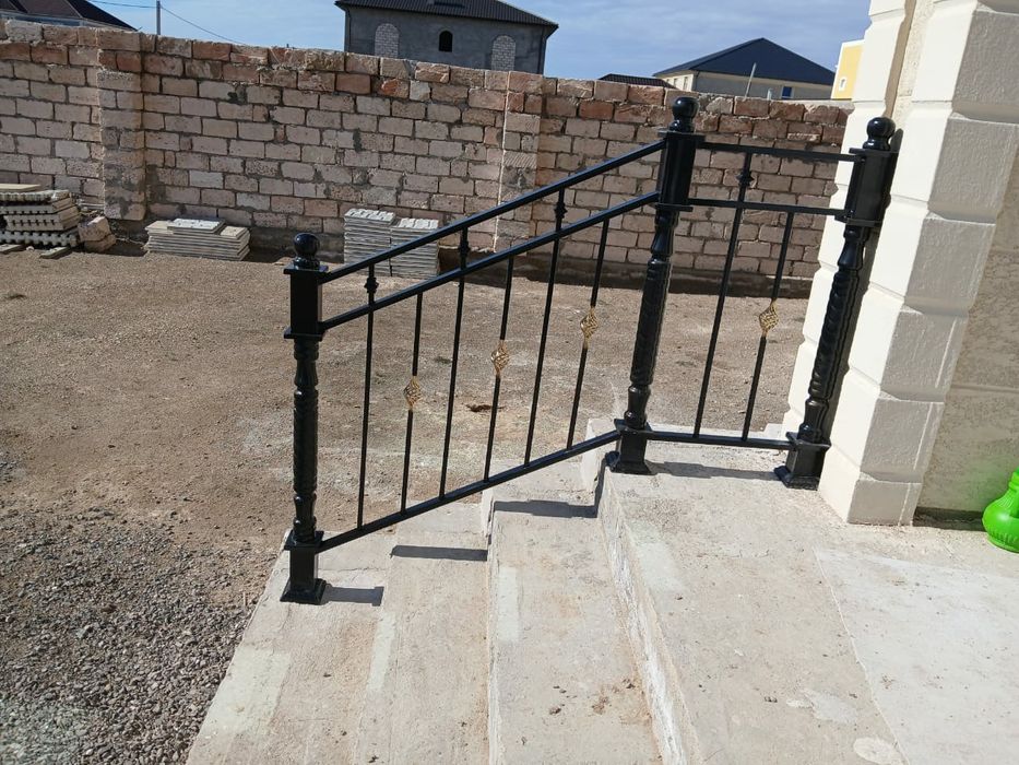 ИП перила ограждения решётки ворота двери козырьки