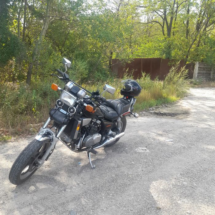 Honda magna VF 700