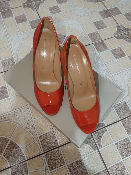 Pantofi dama eleganti