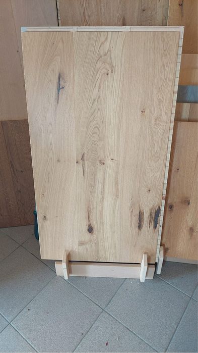 Parchet triplustratificat uleiat