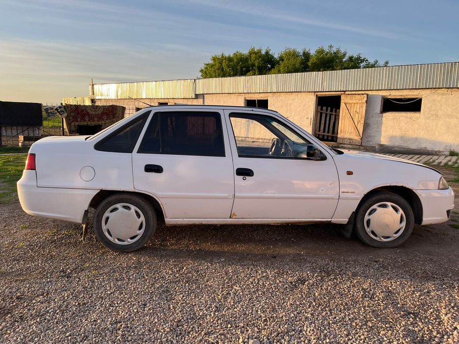 Продам машину 2013 года