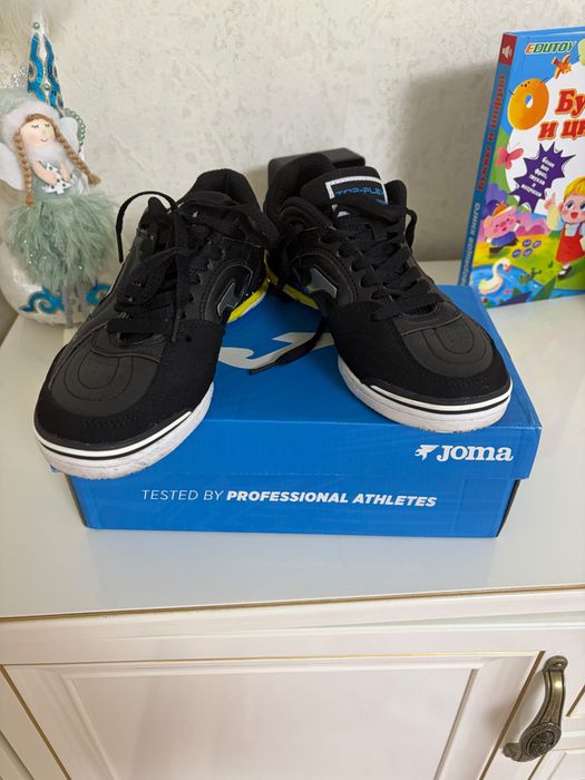 футзалки Joma 39 размер