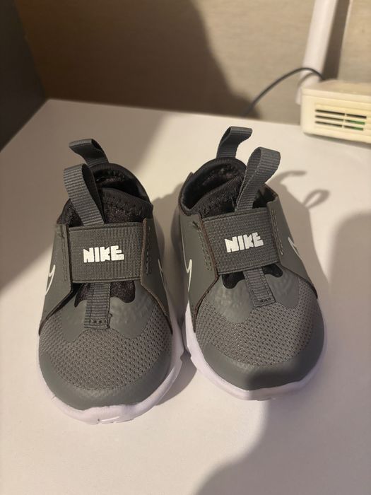 Бебешки маратонки Nike
