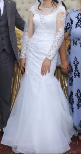 Платье свадебное