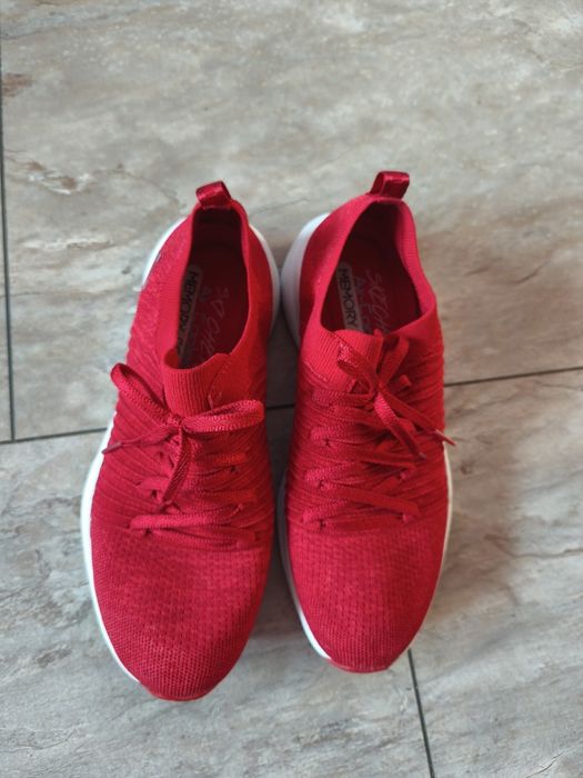 Маратонки Skechers