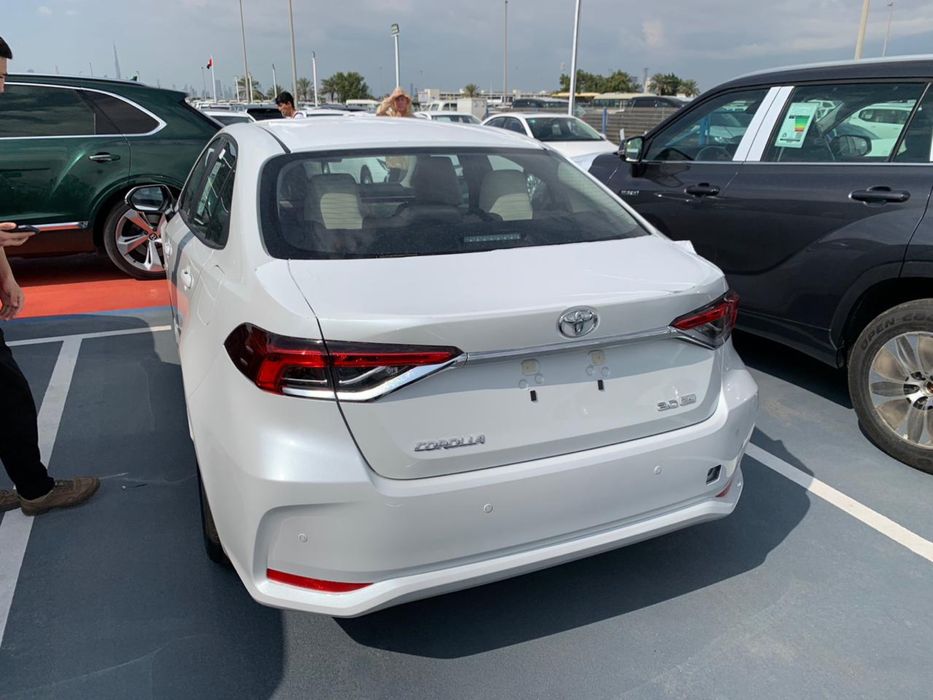 Продам Toyota Corolla обьем 2,коробка автомат