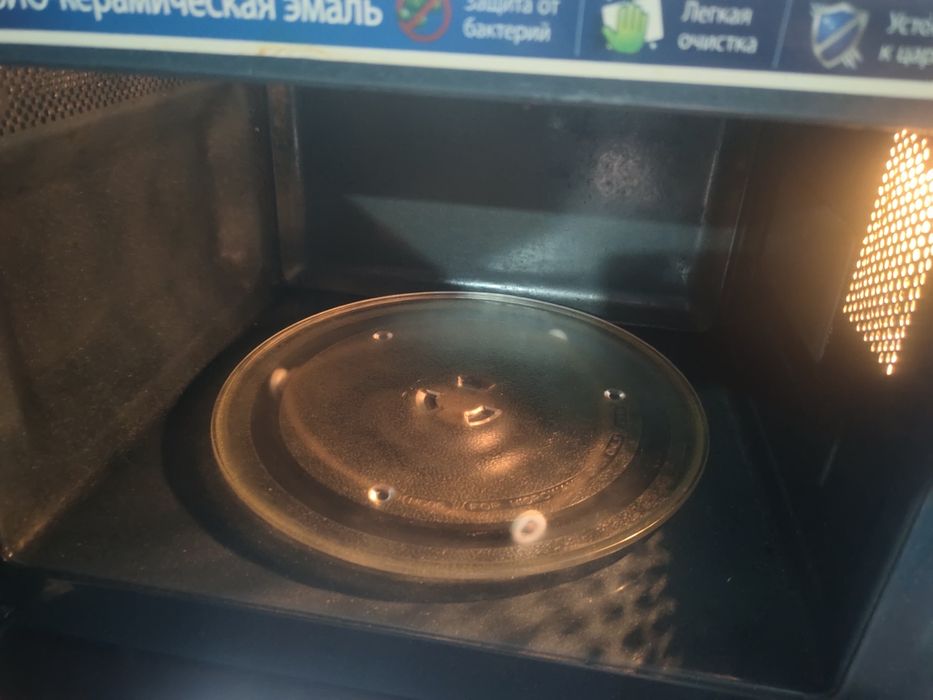 Микроволновая печь