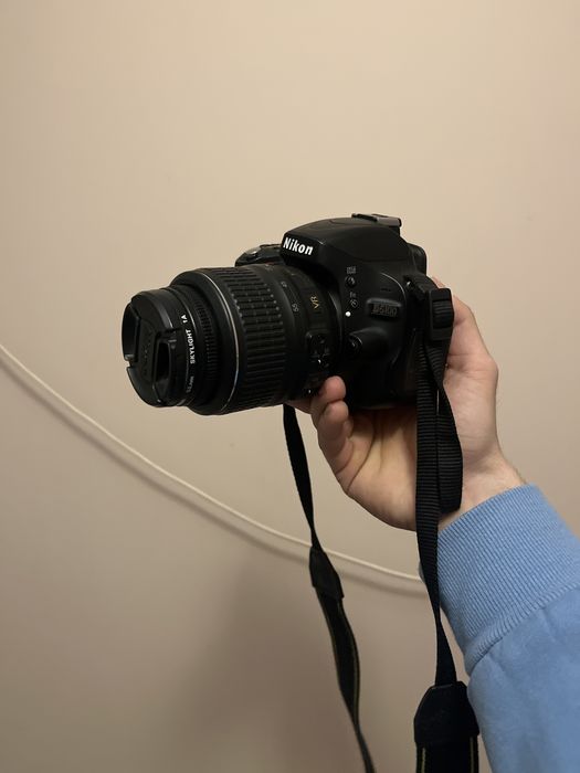 NIKON D5100 с 3 обектива и аксесоари
