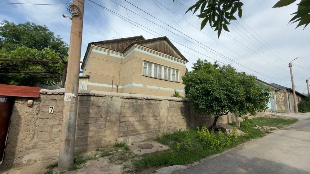 Продаётся 2 этажный дом