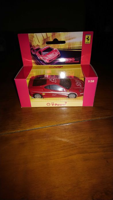 Умалено копие на Ferrari.