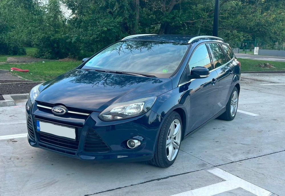 FORD Focus 2012 — imagine 5