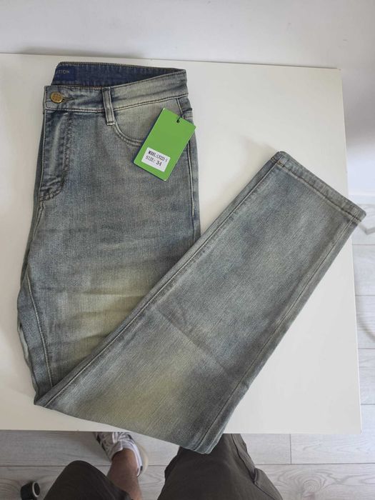 Blugi Louis Vuitton – Mărimea 34 (Noi cu etichetă)