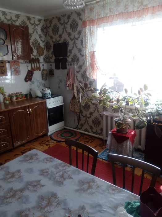 Дом продается в поселке Узынагаш