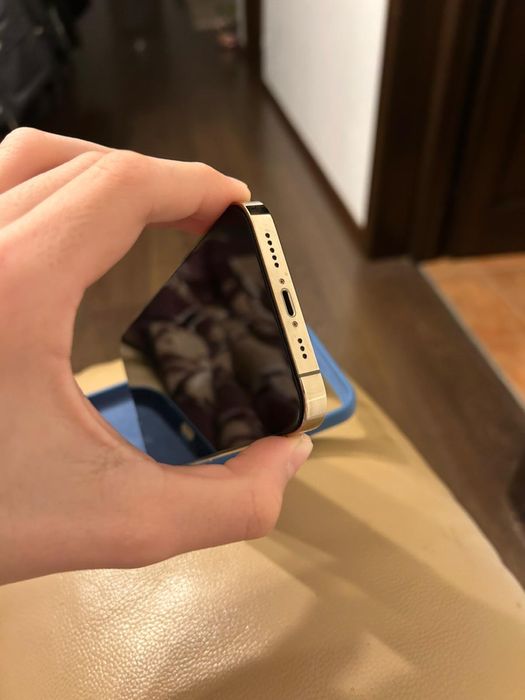 Vand iphone 13 pro gold