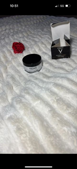 Produse pentru machiaj