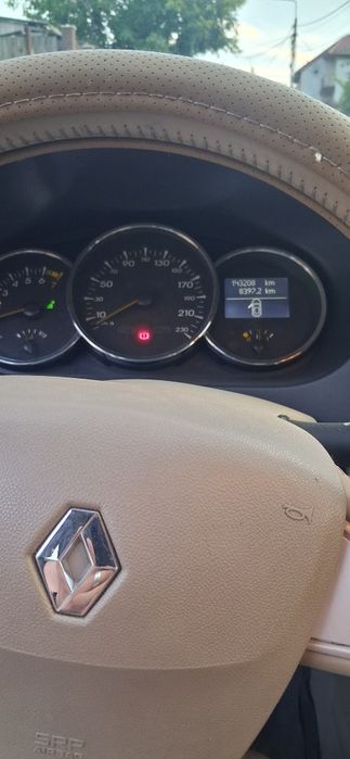 Renault fluens 1.6 bemzina