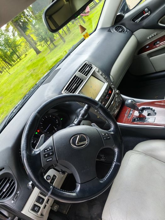 Lexus is250 exclusive